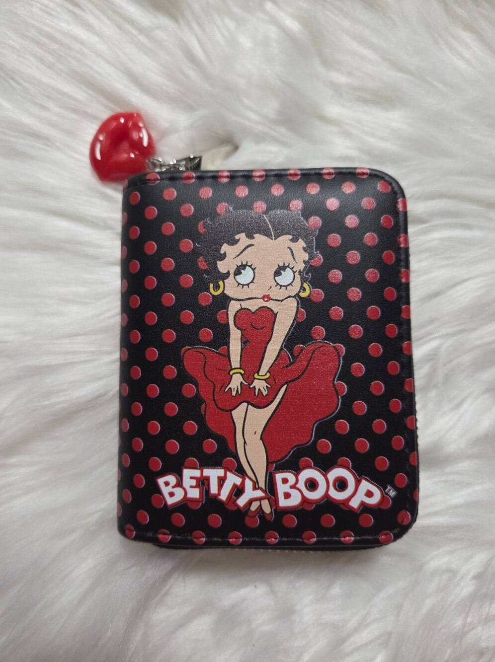 Betty Boop Black & Red Polka Dot Zip Wallet